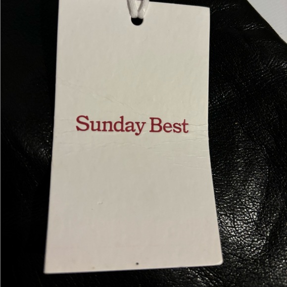 Black mini skirt - Picture 4 of 5